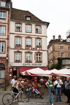 Des Arts - Centre Cathedrale Strasburg