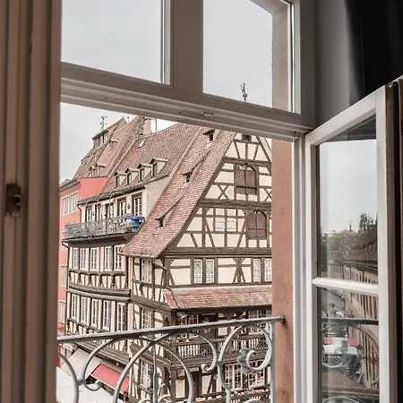 Des Arts - Centre Cathedrale Hotel 2*